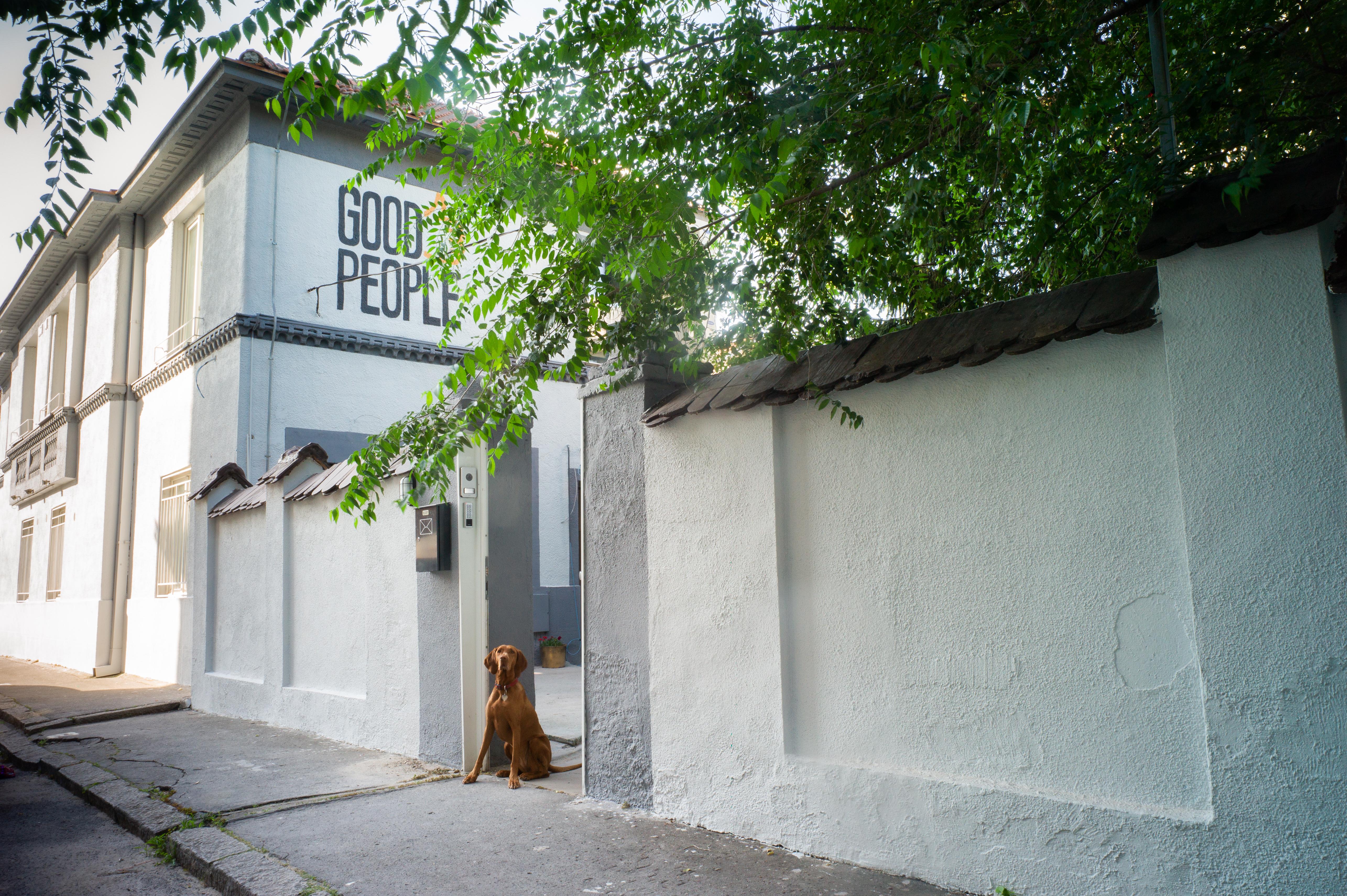 Good People Design Hostel Belgrade Exterior photo